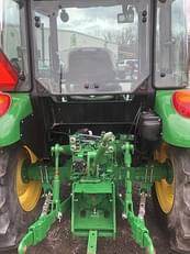 Main image John Deere 5075E 3