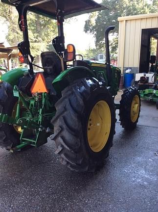 Image of John Deere 5075E equipment image 2
