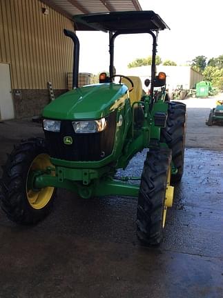 Image of John Deere 5075E Primary image