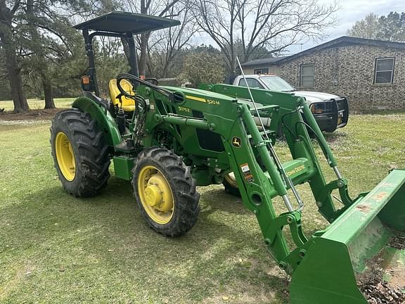 Image of John Deere 5075E equipment image 3