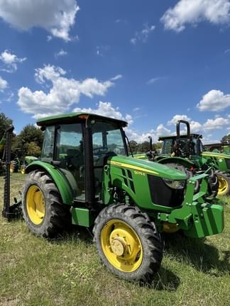 Main image John Deere 5075E