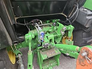 Main image John Deere 5075E 16