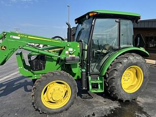 Main image John Deere 5075E 1