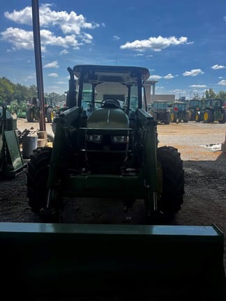 Main image John Deere 5075E