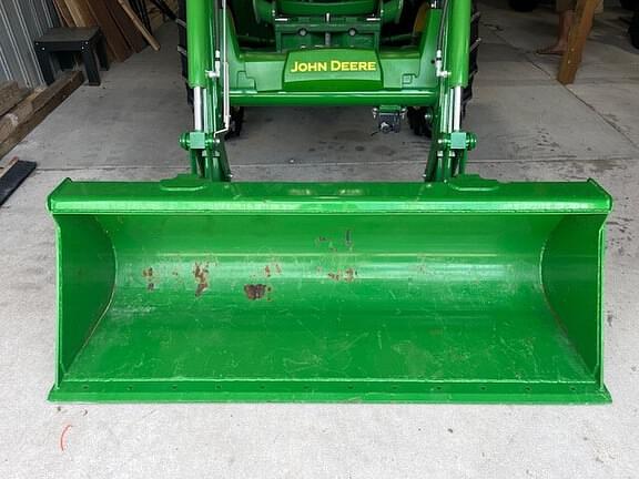Image of John Deere 5075E equipment image 3