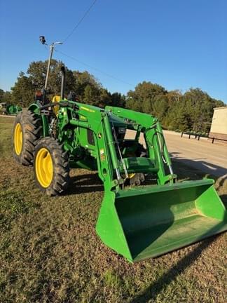 Image of John Deere 5075E Primary image