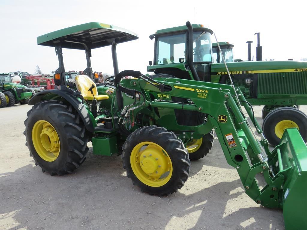 Image of John Deere 5075E Primary image