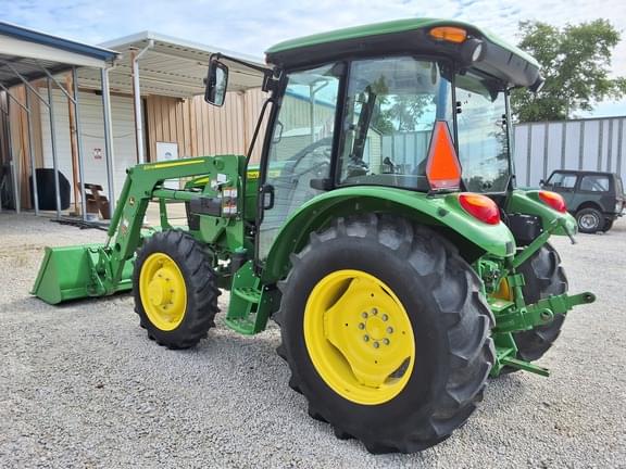Image of John Deere 5075E equipment image 2