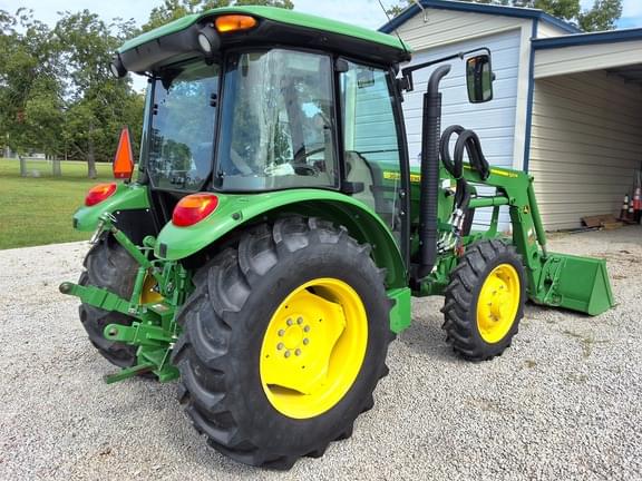 Image of John Deere 5075E equipment image 4
