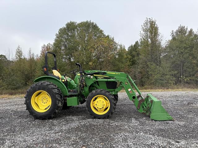 Image of John Deere 5075E equipment image 1