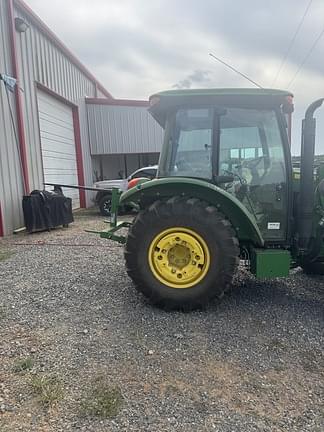 Image of John Deere 5075E equipment image 2