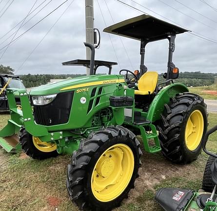 Image of John Deere 5075E Primary image