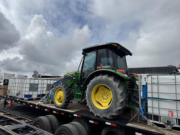 Image of John Deere 5075E equipment image 2