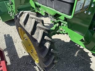 Main image John Deere 5075E 11