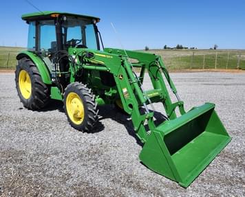 Main image John Deere 5075E