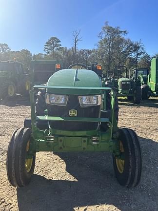 Image of John Deere 5075E equipment image 2