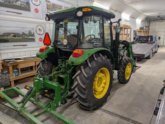 Image of John Deere 5075E equipment image 2