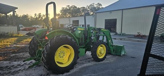 Image of John Deere 5075E equipment image 1