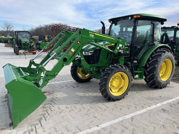 Main image John Deere 5075E