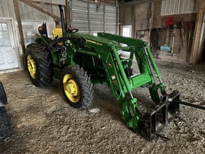 2021 John Deere 5075E Image