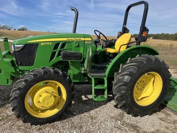 Main image John Deere 5075E