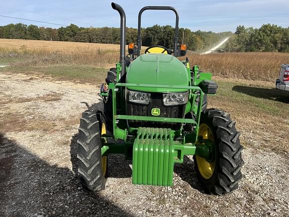 Image of John Deere 5075E equipment image 1