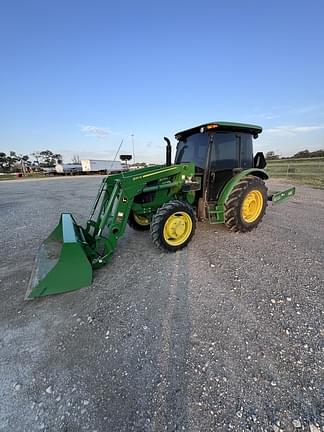 Image of John Deere 5075E equipment image 4