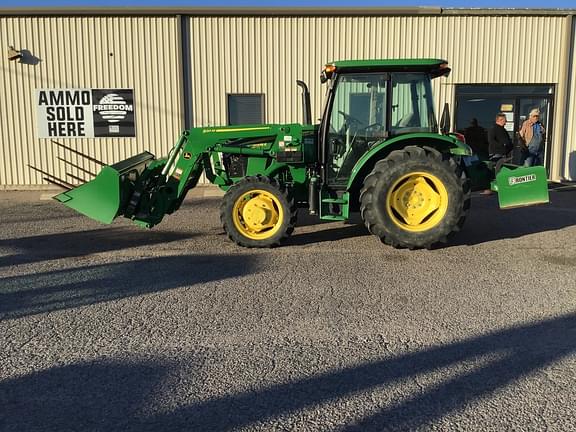 Image of John Deere 5075E Primary image