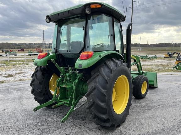 Image of John Deere 5075E equipment image 4