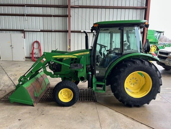 Image of John Deere 5075E equipment image 3