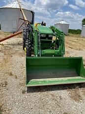 Main image John Deere 5075E 10