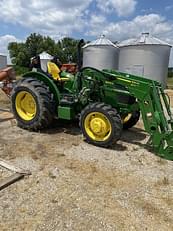 Main image John Deere 5075E 12