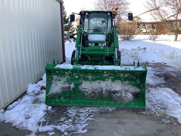 Image of John Deere 5075E equipment image 3