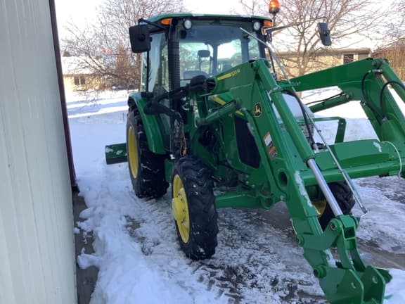 Image of John Deere 5075E equipment image 4