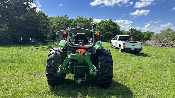 Image of John Deere 5075E equipment image 4