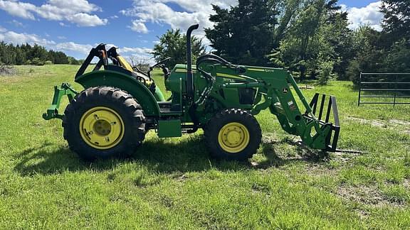 Image of John Deere 5075E equipment image 3