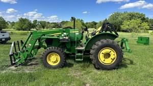 2021 John Deere 5075E Image