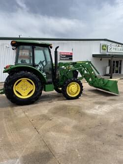 Image of John Deere 5075E equipment image 1