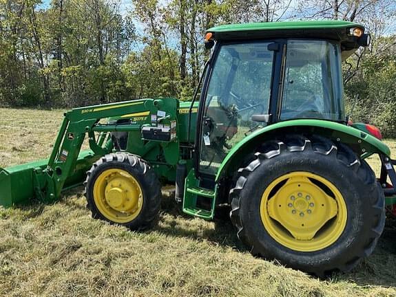 Image of John Deere 5075E equipment image 2