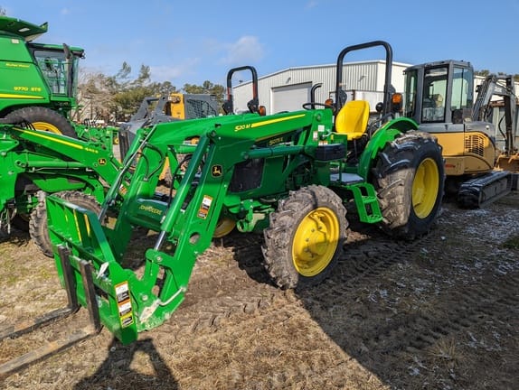 Main image John Deere 5075E