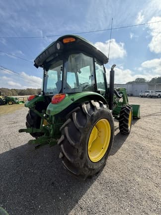Image of John Deere 5075E equipment image 4