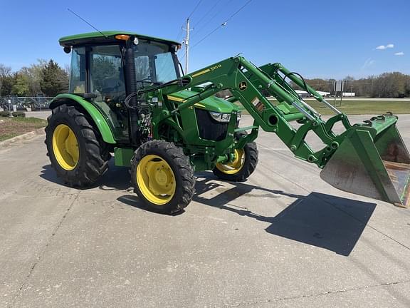 Image of John Deere 5075E equipment image 3