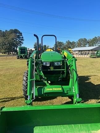 Image of John Deere 5075E equipment image 2