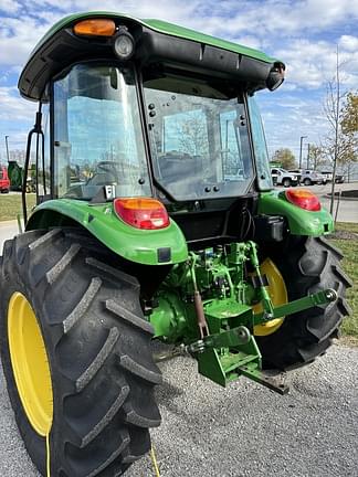 Image of John Deere 5075E equipment image 2