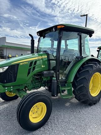 Image of John Deere 5075E Primary image