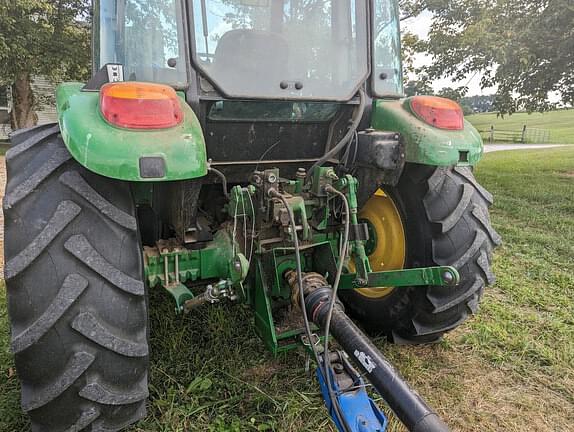 Image of John Deere 5075E equipment image 3