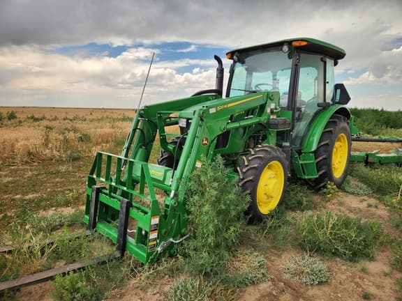 Image of John Deere 5075E equipment image 3