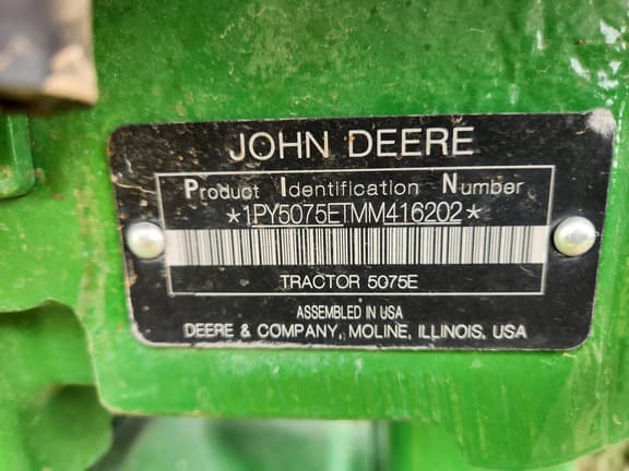 Image of John Deere 5075E equipment image 4