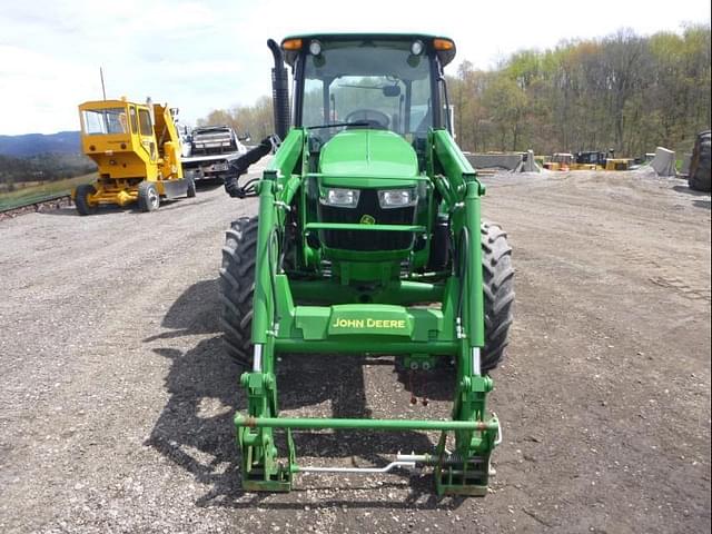 Image of John Deere 5075E equipment image 1
