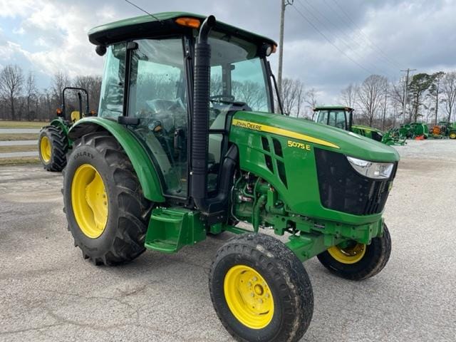 Main image John Deere 5075E
